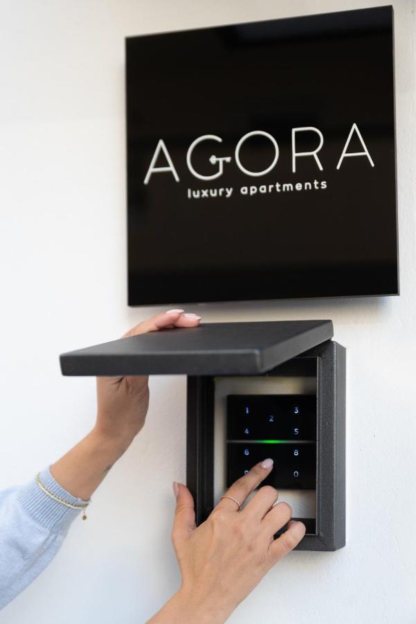 Theros By Agora Luxury Apartments In The Heart Of Heraklion Bagian luar foto