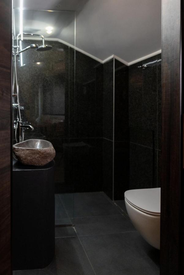 Theros By Agora Luxury Apartments In The Heart Of Heraklion Bagian luar foto