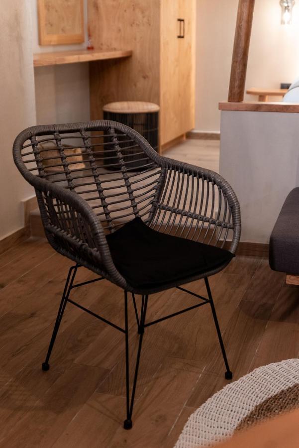 Theros By Agora Luxury Apartments In The Heart Of Heraklion Bagian luar foto